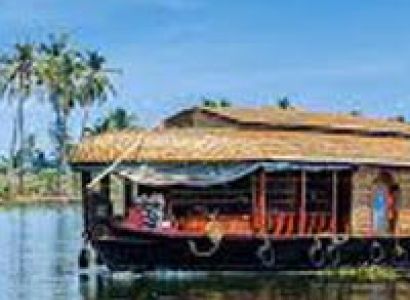 Periyar Tour with Tree house