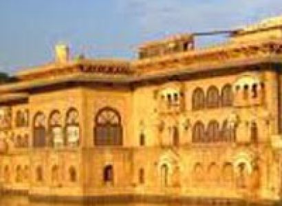 Rajasthan Forts & Palaces Tour 