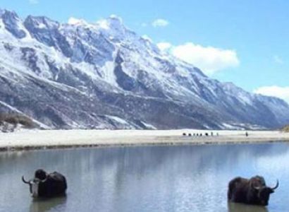 Dagala Thousand Lakes Trek Tour