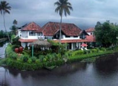 Munnar and Alleppey Package - 4 days