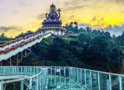 SIKKIM VOYAGE - ENCHANTING HIMALAYA Tour Package Pelling - Namchi - Gangtok - Darjeeling Days