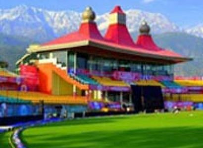 Amritsar - Mc Leod Ganj - Dharamsala - Katra Tour