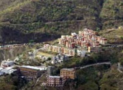 Shimla - Manali - Parwanoo - Chail Tour