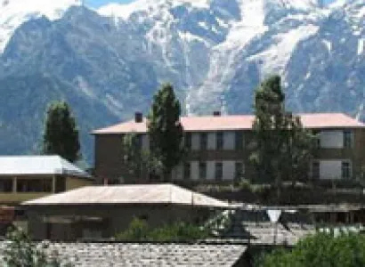 Dharamshala Volvo Package