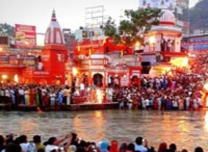 1N Haridwar + 2N Musoorie + 1 N Corbett + 1N Ranikhet + 1N Kausani + 2N Nainital Package: 8N/9D Tour