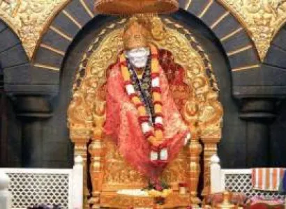 Shirdi & Shani Shingnapur: Revered Sites Tour