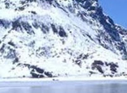 North East Delight with Pelling Tour