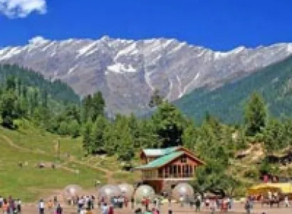 Magnificent Shimla Manali Tour (Family Special)