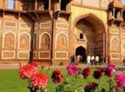 Taj Mahal With Khajuraho Tour