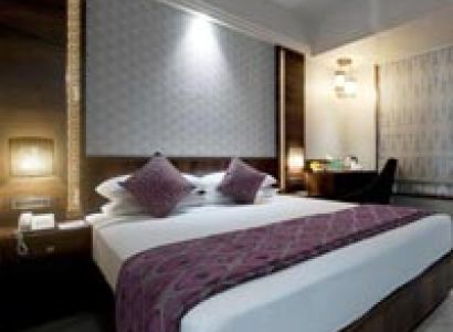 Premium Room With Mumbai Sight Seeing