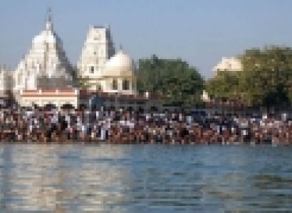 Heritage Towns of Karnataka Tour Package