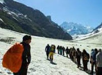 Hampta Pass Trek Tour
