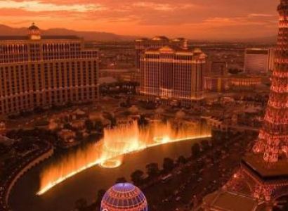 The Us: East West Panorama Tour