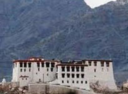 Leh fix departure Tour