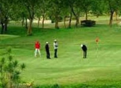 Delhi Golf Tour with Agra