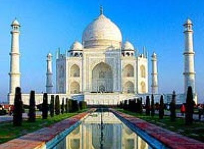 Taj Mahal with the Himalayas Tour