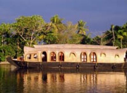 Kerala Honeymoon Tour
