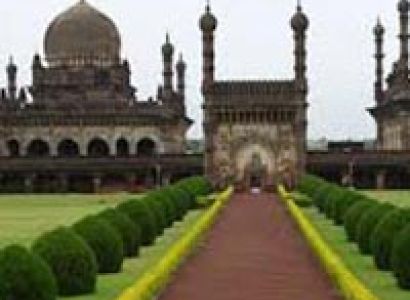 Pune Bijapur Weekend Tour