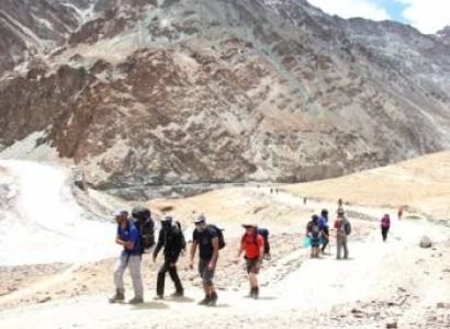 Trekking Zingchen to Chilling Tour