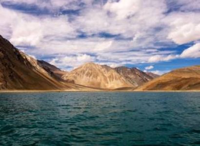 Jannat E Kashmir with Mesmerising Ladakh Tour
