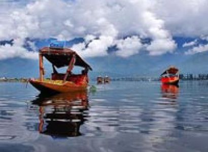 Sonamarg with Gulmarg Trip Package