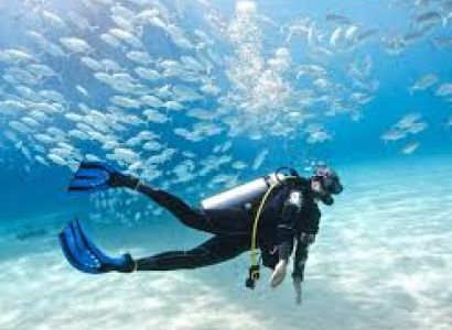 Monsoon Scuba Combo Tour