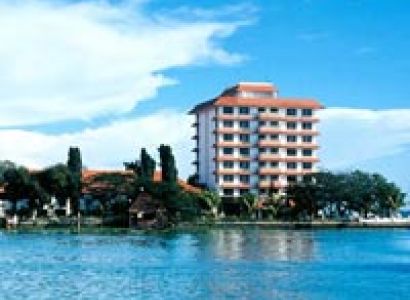 Escape to Kerala with green Kerala tour