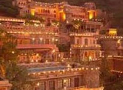 Delhi – Jaipur – Delhi  02N/03D Tour