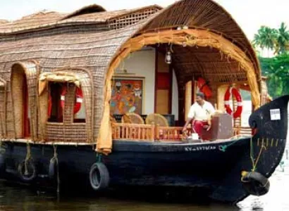Kerala With House Boat 7N - 8D Tour