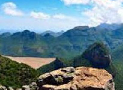 Amazing South Africa- 9N/10D ( Sun City-Mabula-Johannesburg-Knysna-Cape Town) Tour