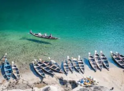 1 Night 2 Days Dawki, Mawlynnong & Krang Shuri Tour