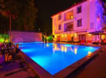 2 Nights 3 Days Goa Package