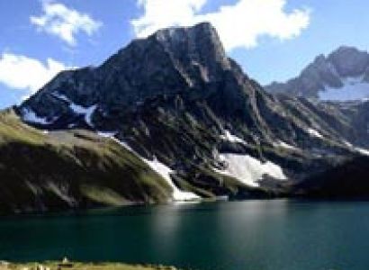 Kashmir Trekking Tour ( 7 Days - 6 Nights ) Back to Tours