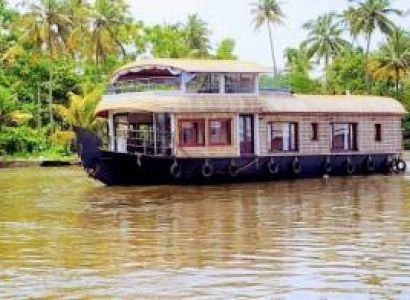 Cochin with Alleppey Tour