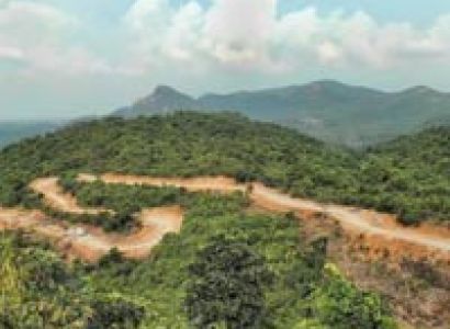 Garpanchakot - Mukutmonipur Tour