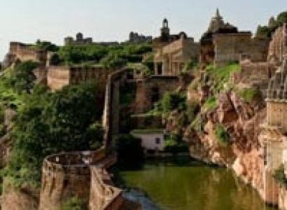 Short Escape to Mount Abu Tour