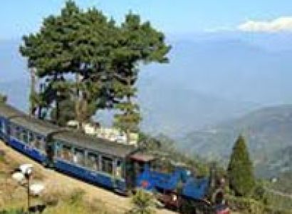 Himalayan Trail (Mirik 1N - Darjeeling 2N - Pelling 2N - Gangtok 3N - Kalimpong 1N) Tour