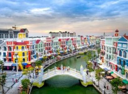 Phu Quoc Island & Da Nang & Mekong Delta & Ha Noi & Hoi An & Lao Cai Tour Package - 16 Days Luxury