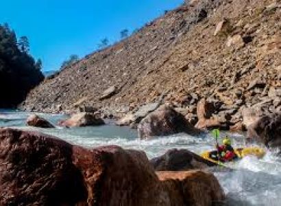 3 Days Rafting Expedition: Dev Prayag to Rishikesh Tour