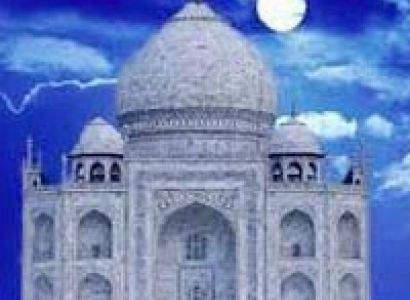 Taj Mahal in Moonlight Tour