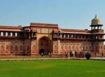 Mughal Heritage Walk Agra Tour