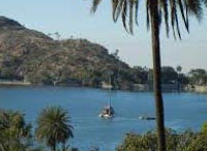 Short Escape to Mount Abu Tour