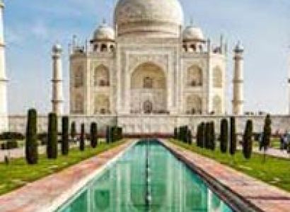 Taj Mahal With Khajuraho Tour