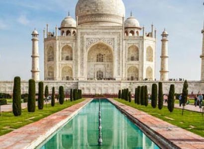 Classic Taj Mahal Tour
