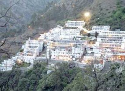 Vaishno Devi Tour with Patnitop