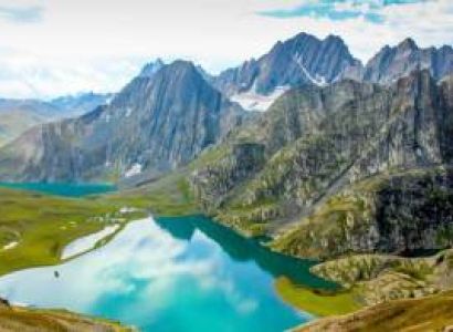 Valley of Kashmir Tour