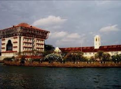 Cochin (1n) – Munnar (2n) – Thekkady (1n) – Alleppey (1n) – Athirapally (1n) | 6nights / 7da