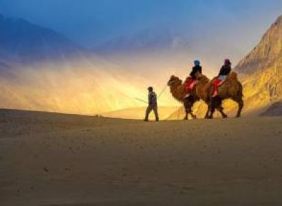 4 Days Heritage Camel Safari Tour