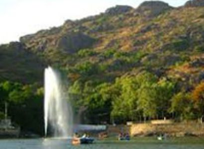 Short Escape to Mount Abu Tour
