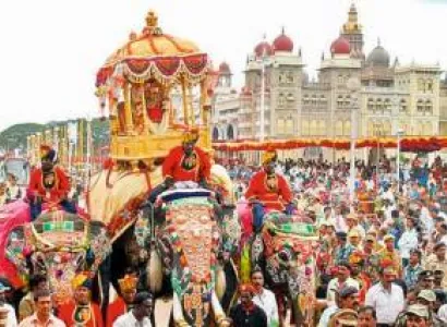 1)	Mysore Sight seeing